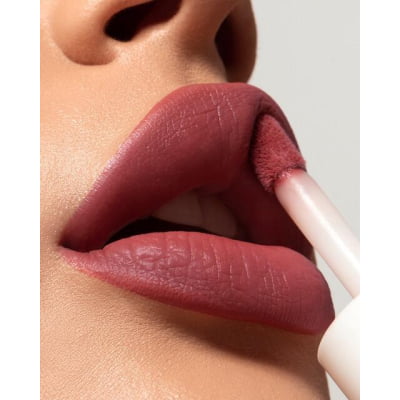 LIP BLUSH MULTIFUNCIONAL UNICA - AG BEAUTY LIP BLUSH MULTIFUNCIONAL UNICA - AG BEAUTY