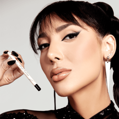 LÁPIS DELINEADOR PARA OLHOS A PROVA DÁGUA ANGEL EYELINER - CATHARINE HILL 